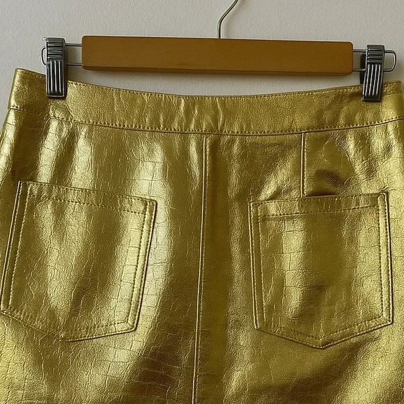Torn by Ronny Kobo Donnie Mini Skirt Medium Gold Faux Leather Metallic - Picture 6 of 11